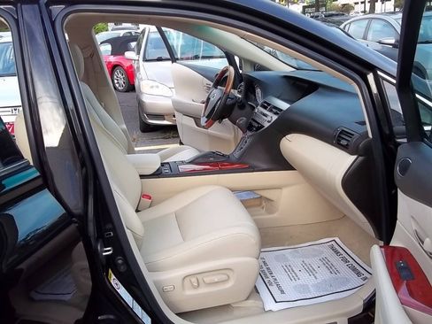 Used 2011 Lexus RX 350 AWD w/ Premium Pkg image 10