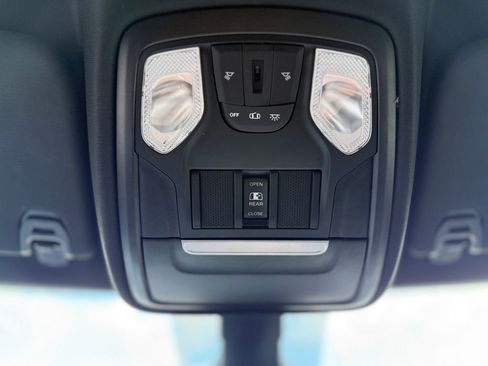 Used 2022 RAM 1500 Big Horn image 23