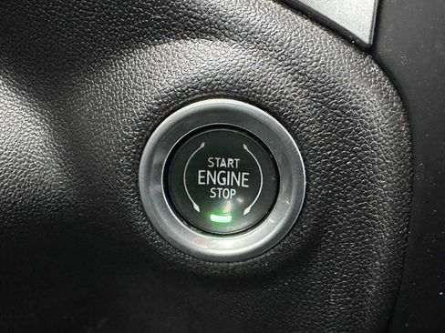 Certified 2021 Chevrolet Silverado 1500 RST AWD/4WD image 34