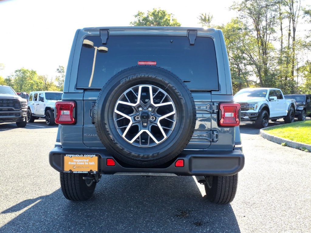 Certified 2026 Jeep Wrangler Unlimited Sahara AWD/4WD image 21