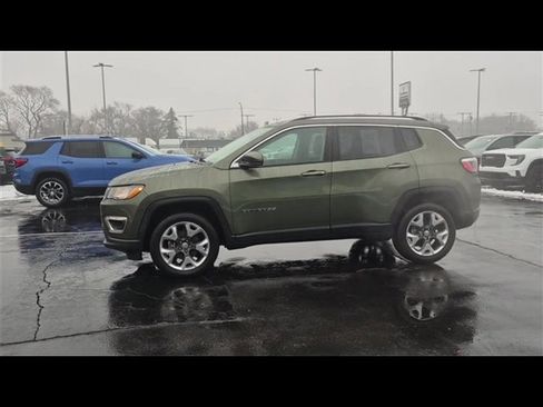 Used 2019 Jeep Compass Limited image 5