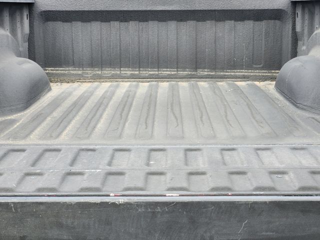 Used 2019 RAM 1500 Laramie AWD/4WD image 19