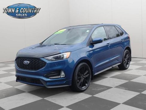 Certified 2022 Ford Edge ST-Line AWD/4WD image 3