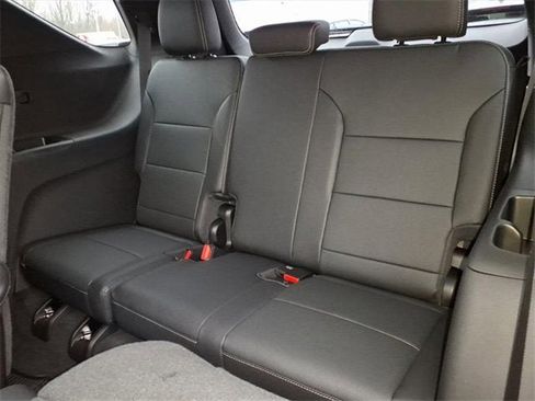 New 2026 Chevrolet Traverse LT w/ Midnight/Sport Edition image 7