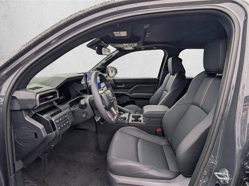 New 2025 Toyota 4Runner Limited image 12