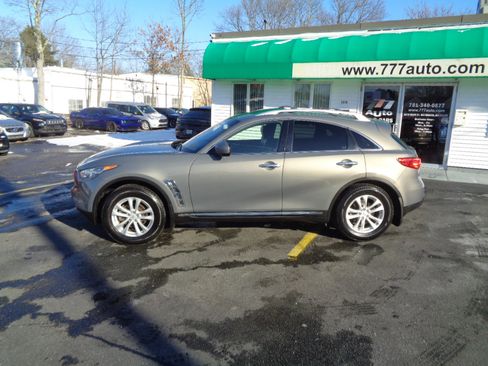 Used 2013 INFINITI FX37 AWD w/ Premium Pkg image 2