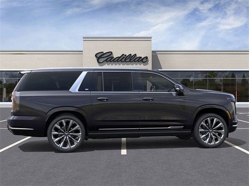 New 2026 Cadillac Escalade ESV Luxury w/ Touring Package image 5