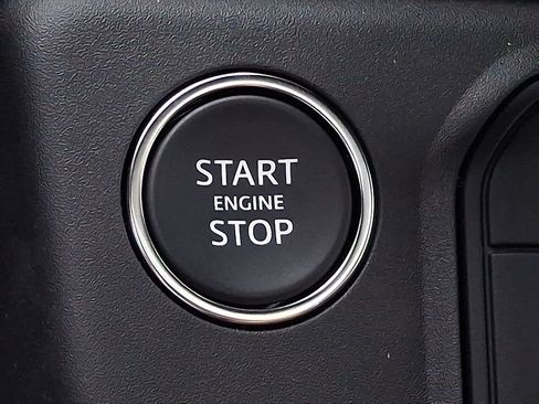 New 2026 Land Rover Defender 110 S AWD/4WD image 12