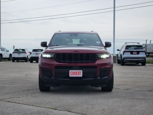 Used 2021 Jeep Grand Cherokee L Laredo RWD image 2