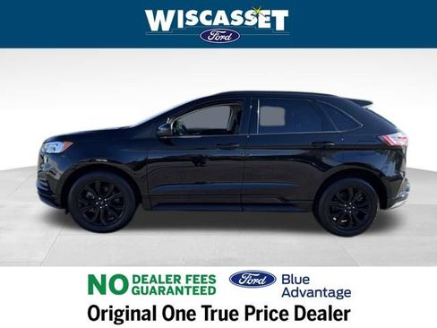 Certified 2022 Ford Edge SE w/ Black Appearance Package image 2
