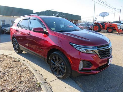 Used 2023 Chevrolet Equinox RS w/ RS Leather Package image 35