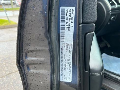 Used 2021 Jeep Grand Cherokee Limited AWD/4WD image 34