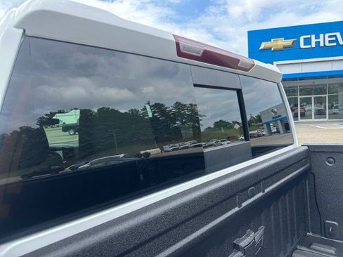 New 2025 Chevrolet Silverado 1500 LT w/ Z71 Off-Road Package image 15