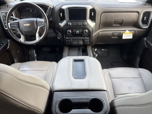 Used 2022 Chevrolet Silverado 3500 LTZ w/ LTZ Plus Package image 15