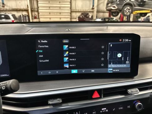 Certified 2024 Kia Sorento SX image 14