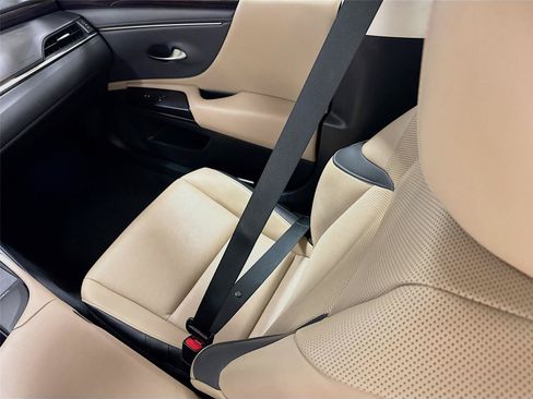 Used 2021 Lexus ES 350 w/ Premium Package FWD image 23