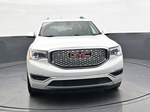 Used 2017 GMC Acadia Denali w/ Technology Package image 10