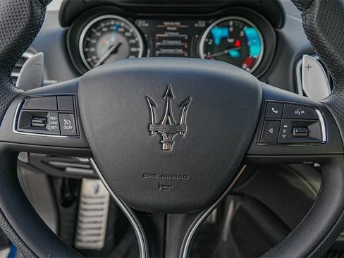 Used 2024 Maserati Ghibli Trofeo image 13