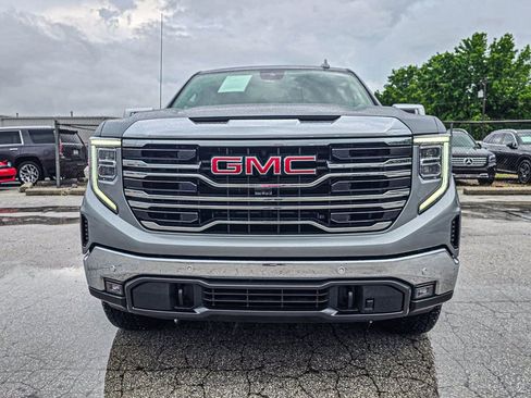 Used 2023 GMC Sierra 1500 SLT w/ SLT Premium Plus Package AWD/4WD image 2