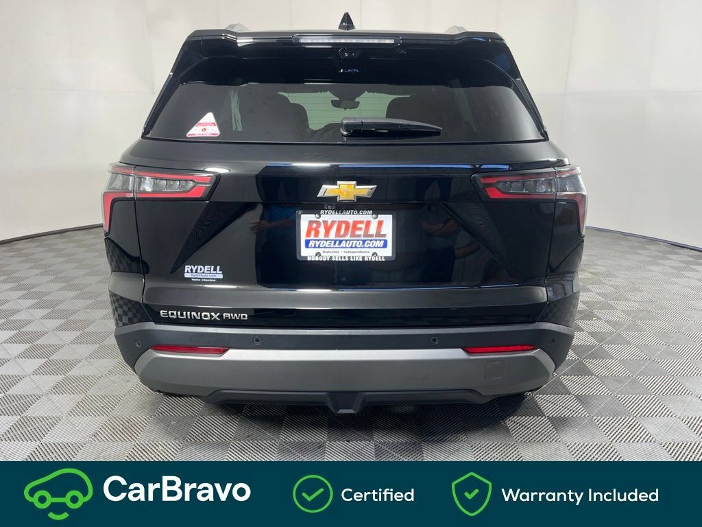 Used 2025 Chevrolet Equinox LT w/ Convenience Package II AWD/4WD image 5