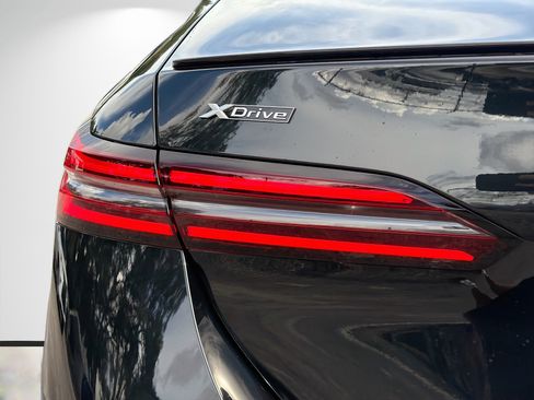 New 2027 BMW 530i xDrive w/ M Sport Package AWD/4WD image 10