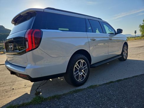 Used 2025 Ford Expedition Max Active AWD/4WD image 5