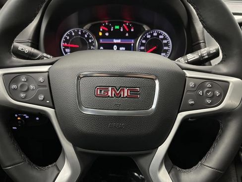 Used 2023 GMC Terrain SLT image 16