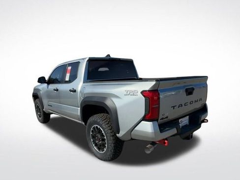 New 2025 Toyota Tacoma TRD Off-Road AWD/4WD image 3