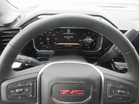 New 2026 GMC Sierra 1500 Elevation AWD/4WD image 17