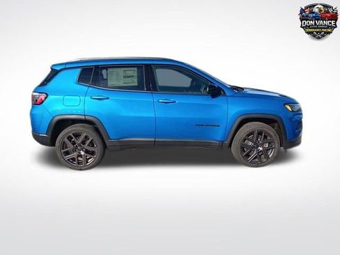 New 2026 Jeep Compass Latitude AWD/4WD image 6