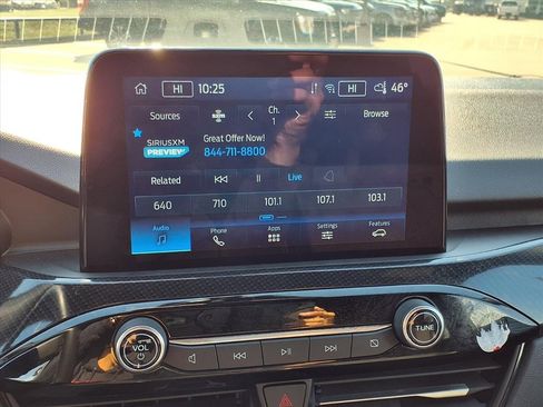 Used 2024 Ford Escape ST-Line image 19