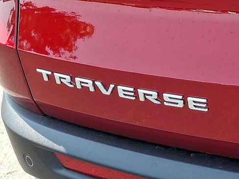 New 2026 Chevrolet Traverse LT w/ Driver Confidence Package image 11