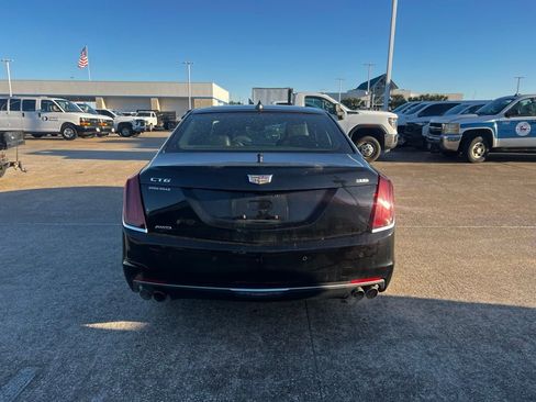 Used 2018 Cadillac CT6 Luxury image 5