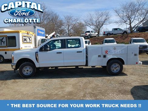 New 2026 Ford F250 XL w/ XL Chrome Package AWD/4WD image 2