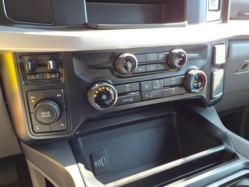 New 2026 Ford F350 XLT AWD/4WD image 22