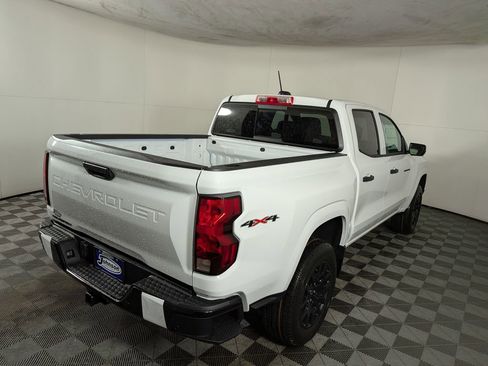 New 2026 Chevrolet Colorado W/T w/ WT Custom Package AWD/4WD image 7