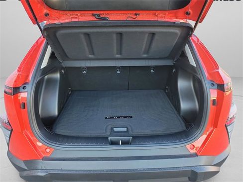 Used 2024 Hyundai Kona SEL image 33
