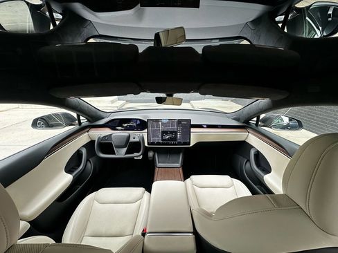 Used 2022 Tesla Model S Dual Motor All-Wheel Drive image 31