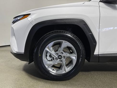 Certified 2024 Hyundai Tucson SEL image 12
