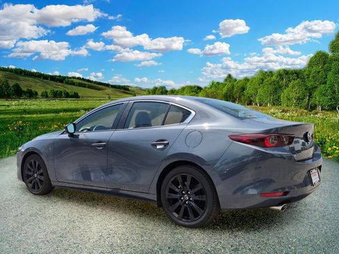 Used 2025 MAZDA MAZDA3 s AWD/4WD image 4