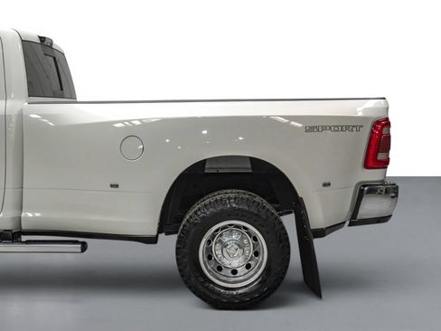 Used 2024 RAM 3500 Laramie w/ Sport Appearance Package AWD/4WD image 11