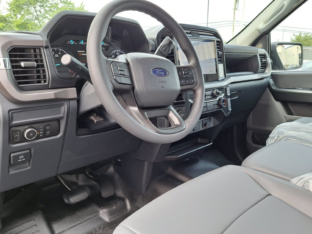 New 2026 Ford F150 XL w/ Equipment Group 103A High AWD/4WD image 8