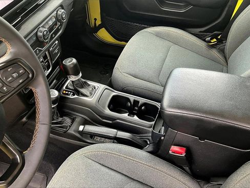 Used 2024 Jeep Wrangler Sport S image 22