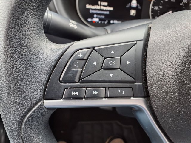 Used 2019 Nissan Kicks SV FWD image 21