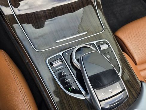 Used 2020 Mercedes-Benz C 300 4MATIC Cabriolet image 21