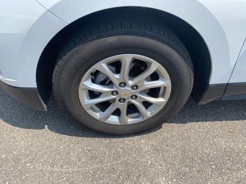 Used 2021 Chevrolet Equinox LT image 10