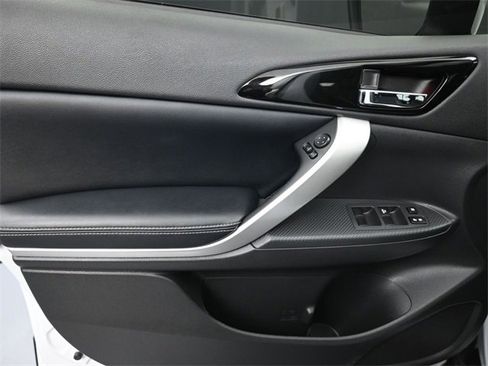 Used 2024 Mitsubishi Eclipse Cross SE image 22