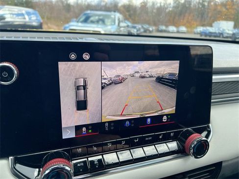 Used 2023 GMC Canyon AT4X w/ LPO, Sports Bar Package image 15