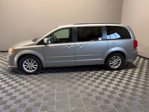 Used 2013 Dodge Grand Caravan SXT FWD image 6