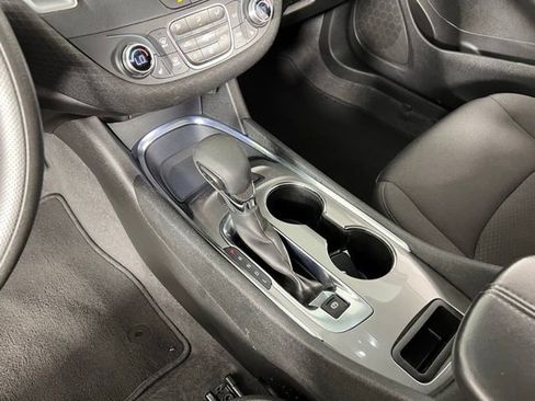 Used 2024 Chevrolet Malibu LT FWD image 34